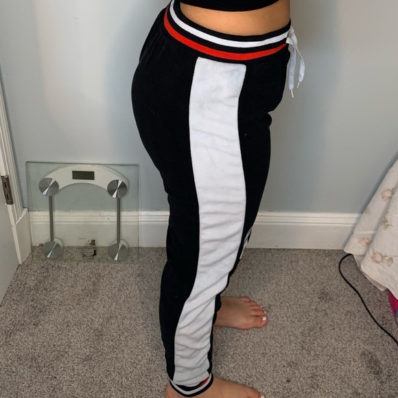 Flawless Joggers ✨ - Picture 4 of 4